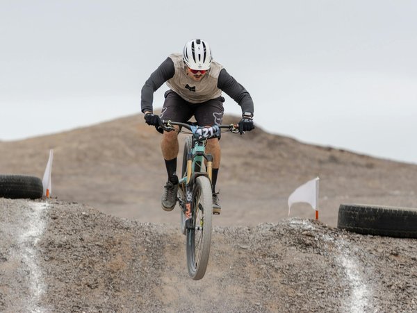 Maillots de basket : valeur et rôle dans le jeu
